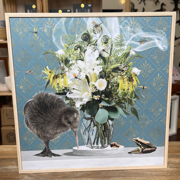 'Smoking Hot Kiwi' by Sue Skellern