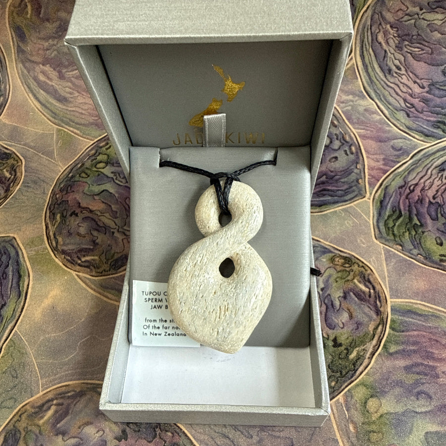 Twist Whale Bone Necklaces with a Flick