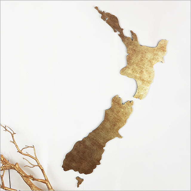 NZ Map Wall Art - Gold Texture pattern